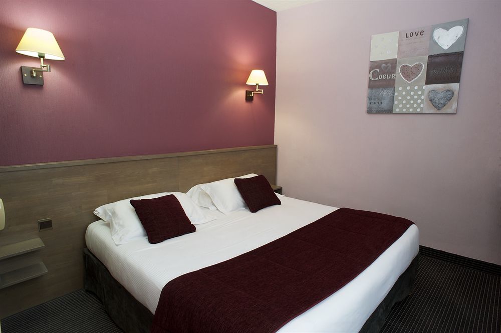 Brit Hotel Le Surcouf Saint-Malo Exterior photo